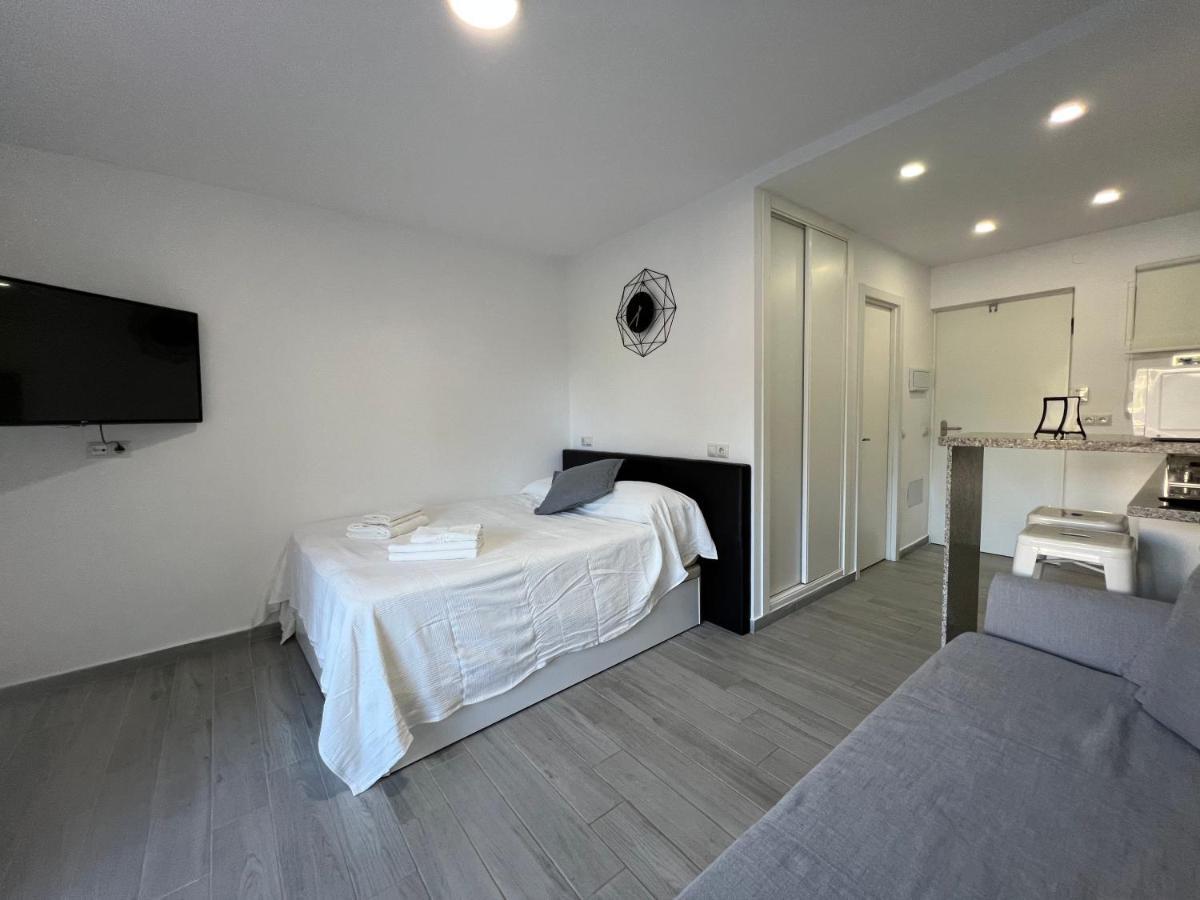 דירות בנאלמדנה Loft Aguila Blanca מראה חיצוני תמונה